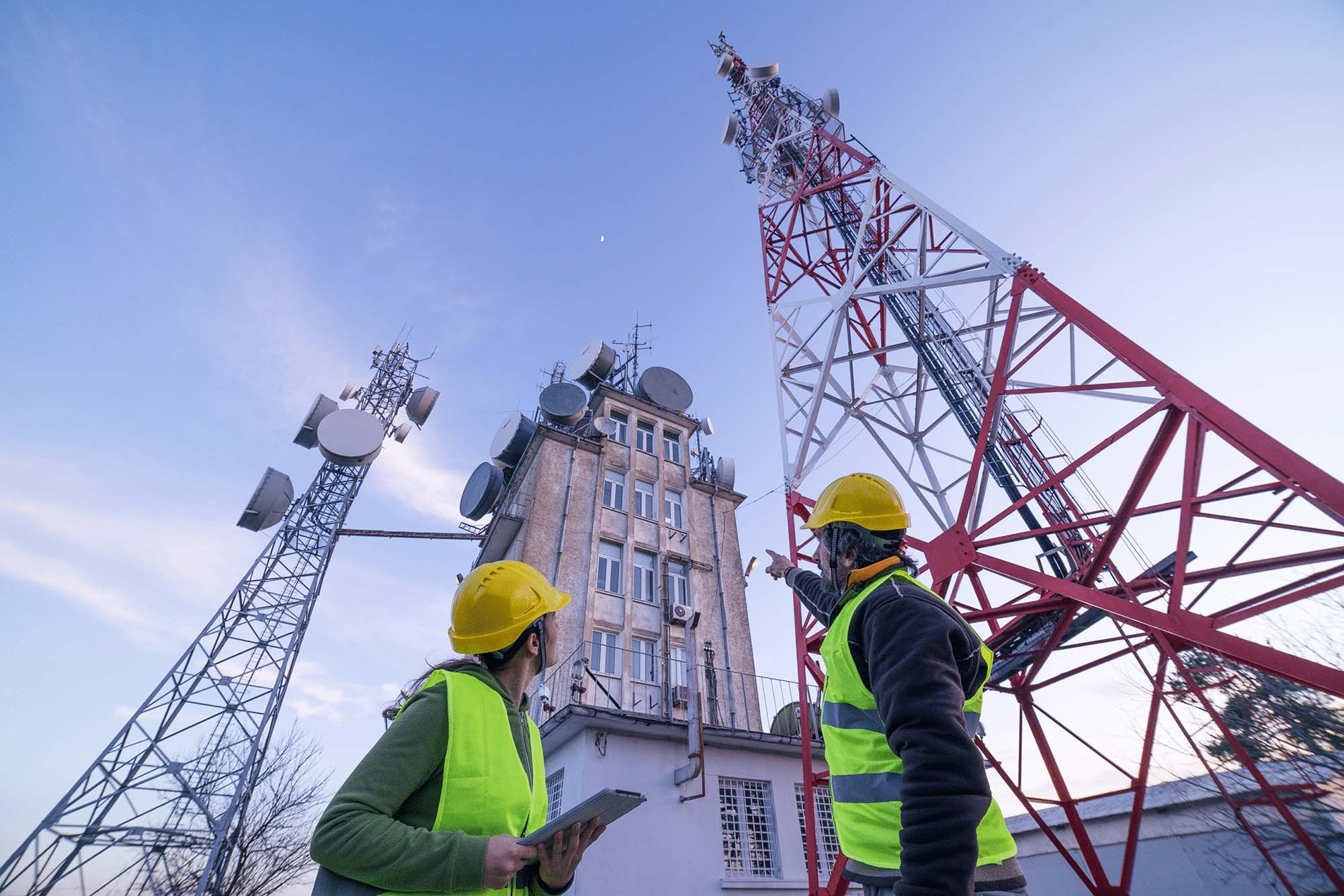 SimuTech-Group-Wireless-Antenna-Integration-Consulting-Wireless-Integration-Consulting