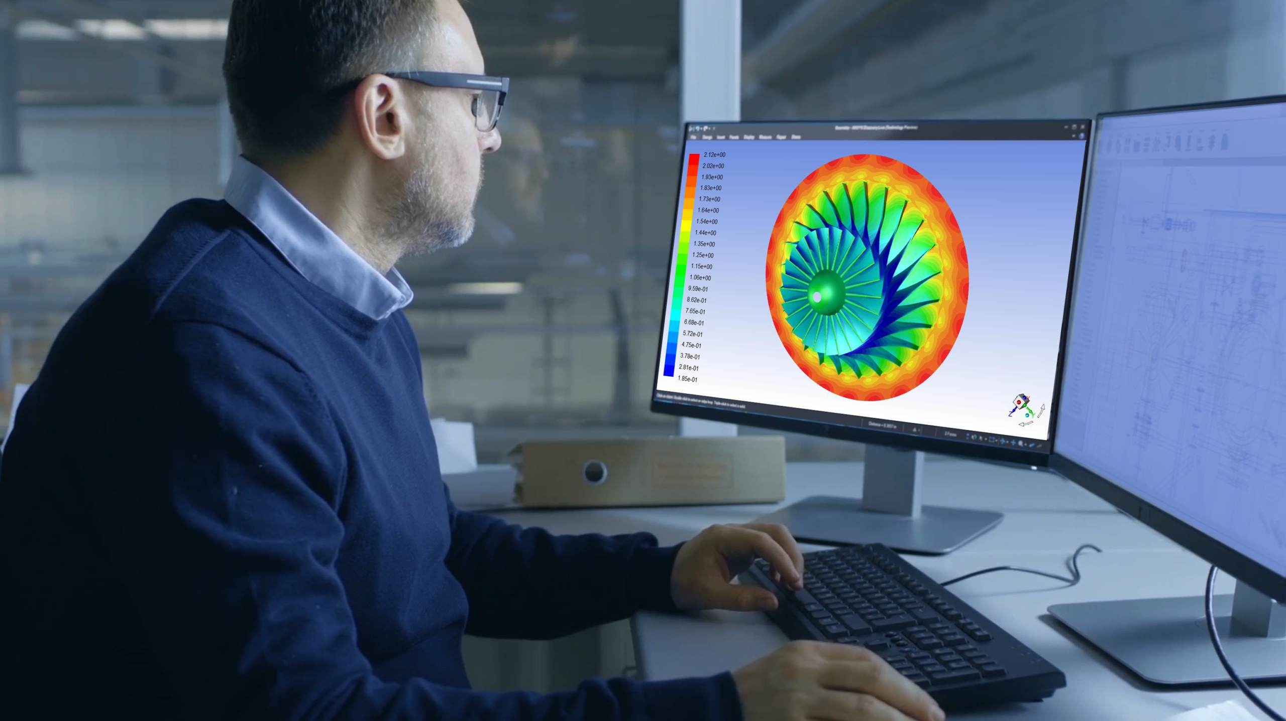 man-at-computer_CFD-software
